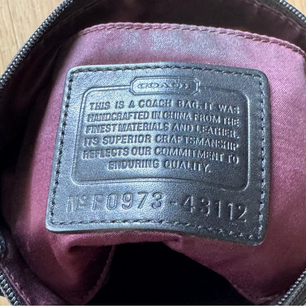 COACH Brooke Black Pebbled Leather purse - Picture 10 of 12